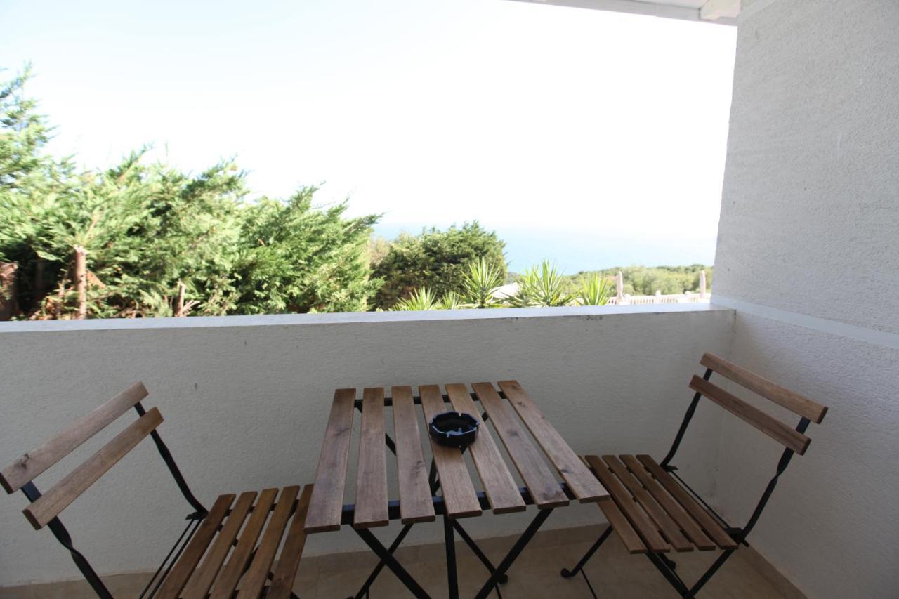 Hotel Relax Dhërmi Εξωτερικό φωτογραφία