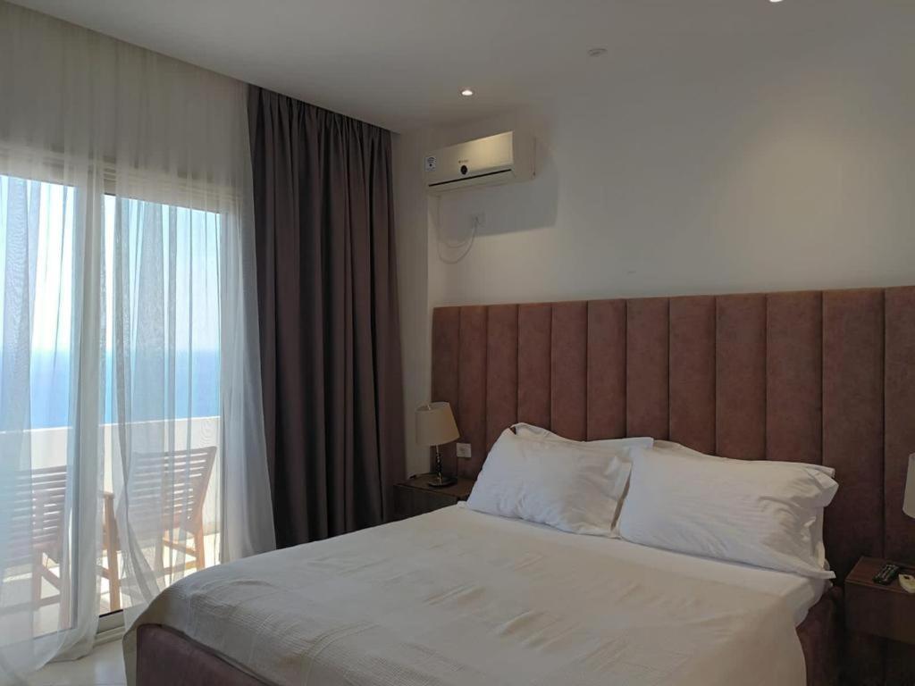 Hotel Relax Dhërmi Εξωτερικό φωτογραφία