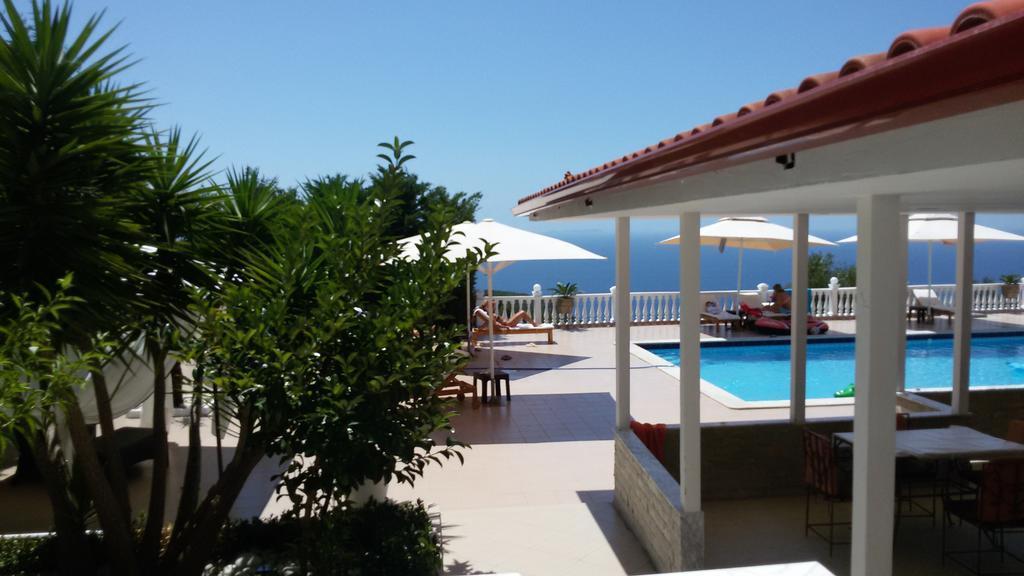 Hotel Relax Dhërmi Ανέσεις φωτογραφία